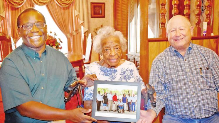 City recognizes 104-year-old Oma Bell Roney COURTESY