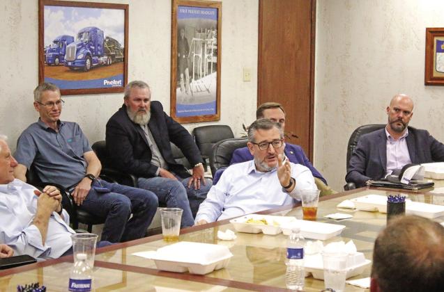 United States Sen. Ted Cruz spoke with assorted leaders from Priefert Tuesday afternoon. TRIBUNE PHOTO / QUINTEN BOYD