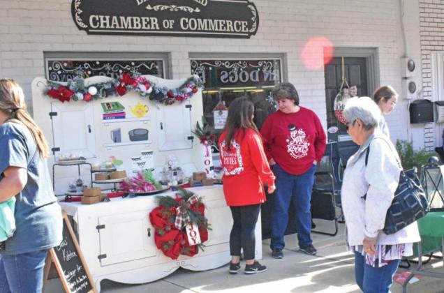 Daingerfield’s Holiday on the Square