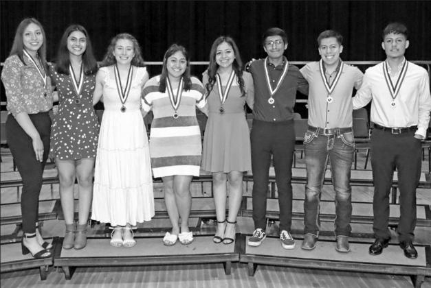 Mount Pleasant High School seniors named Texas Scholars