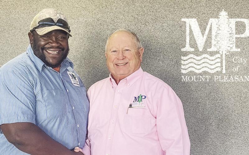 City of Mount Pleasant 2023 Employee of the Year Teimeyer “Bucky” White, left, with City Manager Ed Thatcher. COURTESY PHOTO