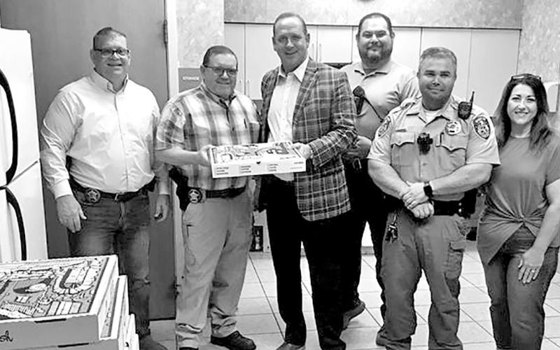 Titus County Judge Kent Cooper recently provided the men and women of the Titus County Sheriff’s Department with pizza from Luigi’s Restaurant to commemorate Law Enforcement Appreciation Week. Sheriff Tim Ingram said TCSO will receive pizza at different times and days to accommodate the various shifts. COURTESY PHOTO