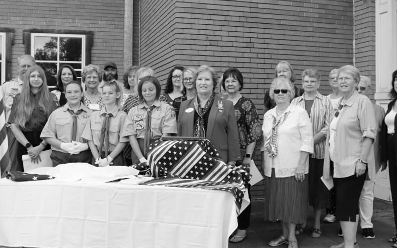 DAR’s flag retirement ceremony
