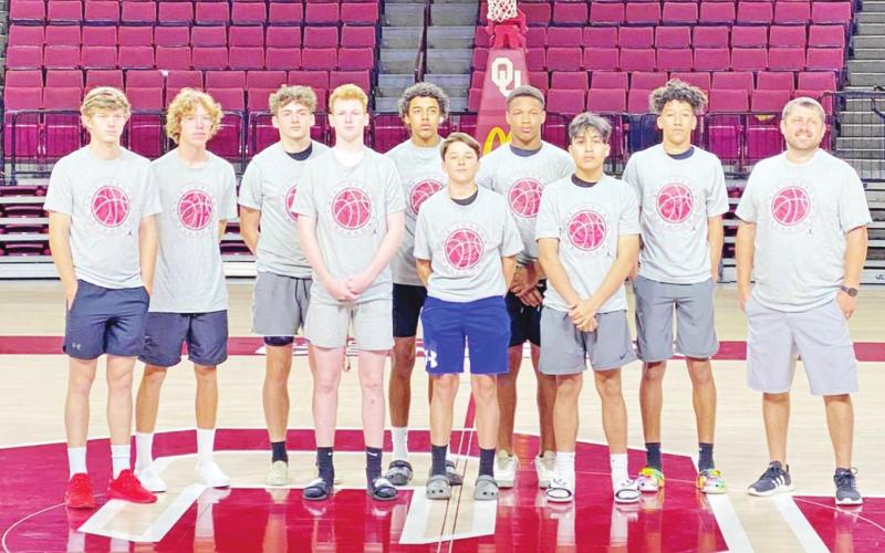 Rebels ball at OU