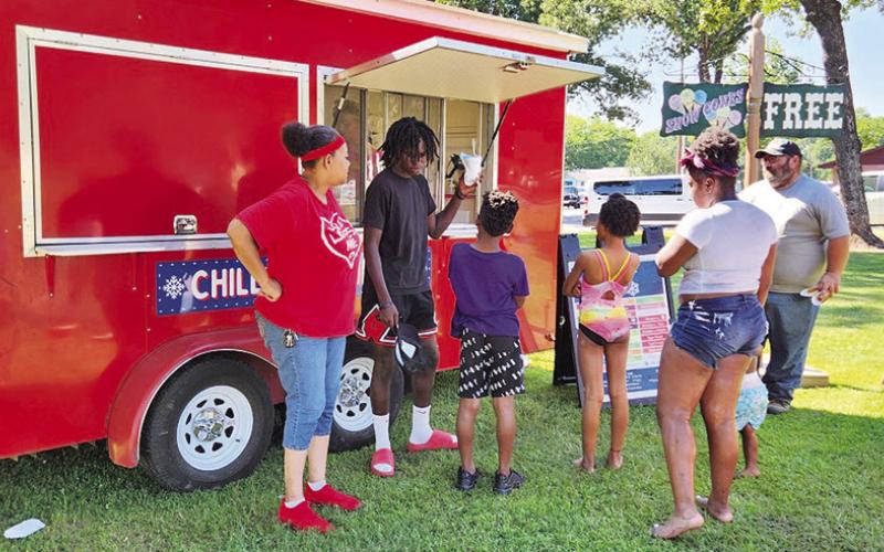 Annual Juneteenth celebration bestows awards, scholarships