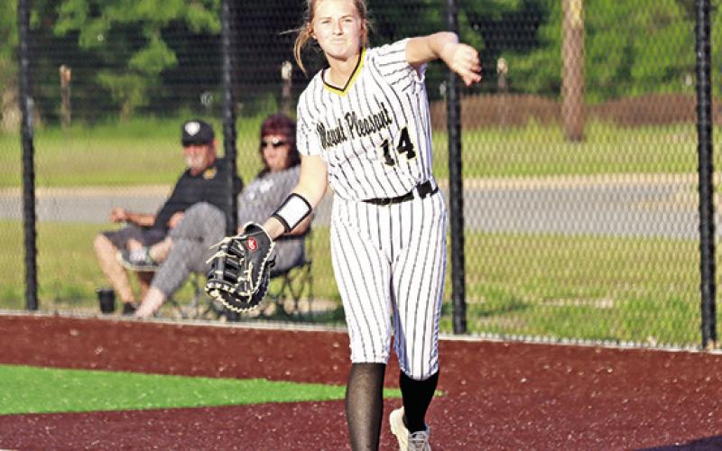 Lady Tigers 5, Pine Tree 1
