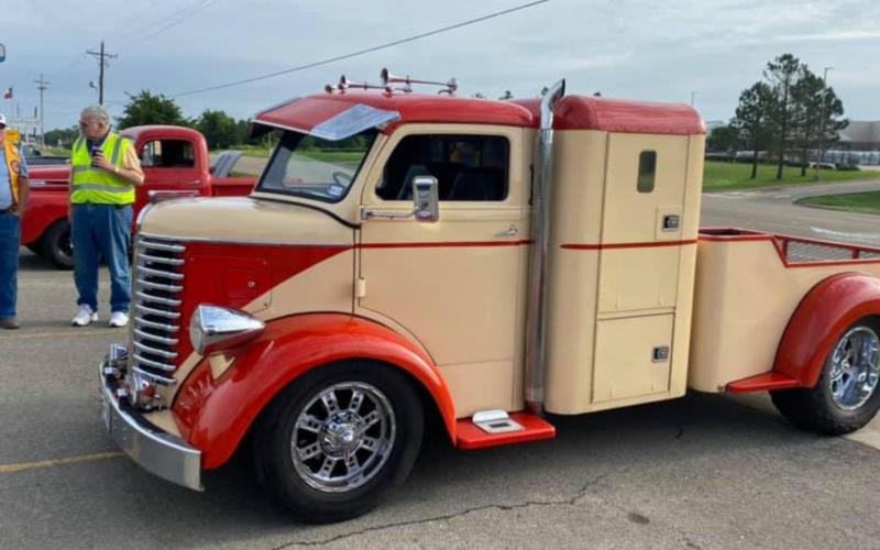 Lions Club hosts Cars &amp; Coffee event