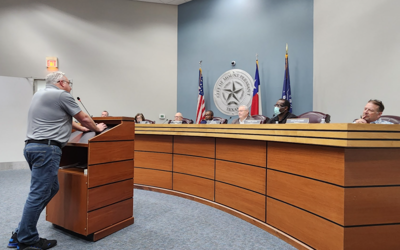 Developer Jon Anderson speaks to the council.