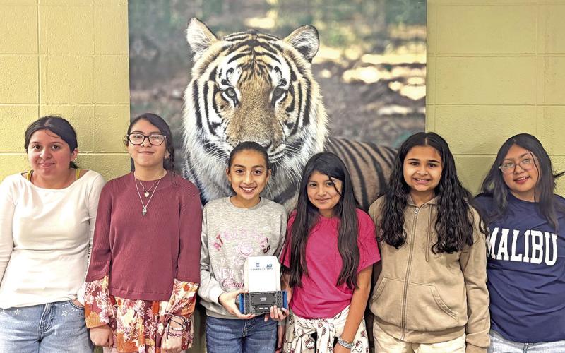 Yoselin Perez, Karell Burgos, Amy Guzman, Adalyn De La Cruz, Diva Desai, and Allison Castaneda Courtesy Photo