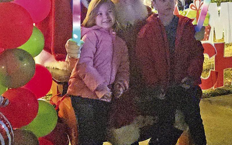 Christmas tree lights up downtown Mount Pleasant