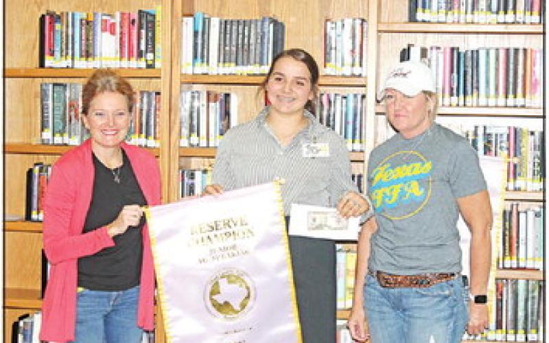 Rebecca Dunn Junior Division Reserve Grand Champion&amp;gt; Rebecca Dunn Junior Division Reserve Grand Champion