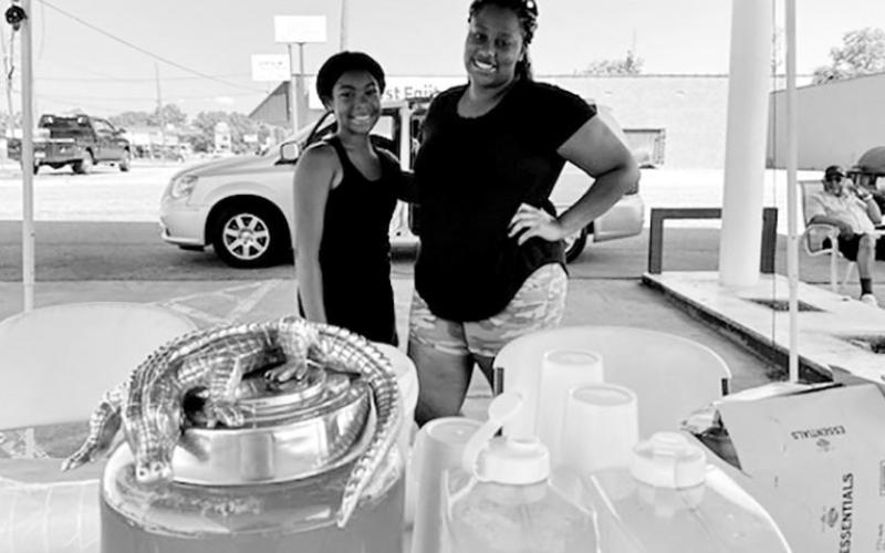 Benefit raises funds for cancer research