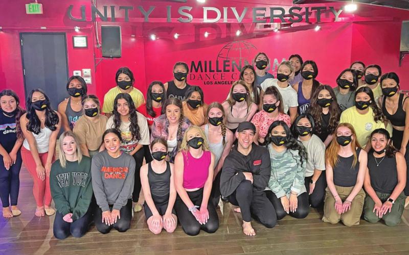 MPHS Tiger Dolls travel to Los Angeles