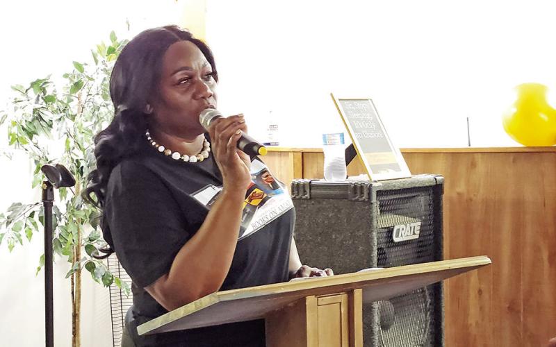 Daingerfield local hosts book signing