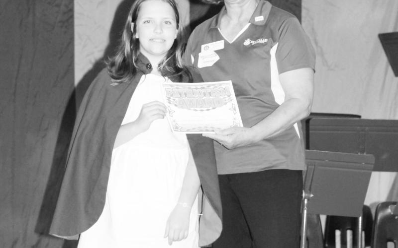 Crabb wins Pilot Club essay contest