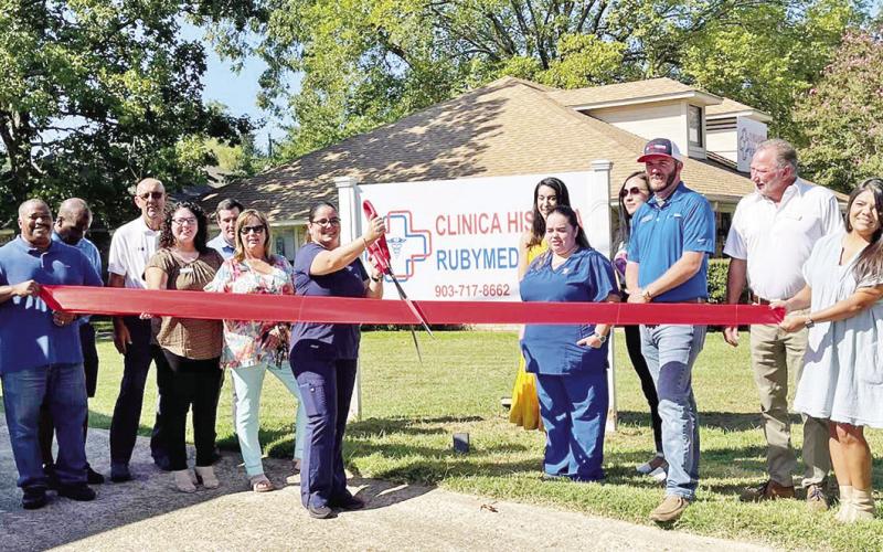 The Mount Pleasant Chamber of Commerce celebrated another new business on Wednesday as they held an official ribbon cutting ceremony for Clinica Hispana Mount Pleasant. The new clinic welcomes everyone from 5-years old and up, with a goal of reaching those in the Hispanic community that cannot afford insurance or are limited to resources. The clinic welcomes everyone whether English or Spanish speaking. They are located at 209 W. 8th Street, in Mount Pleasant. COURTESY PHOTO