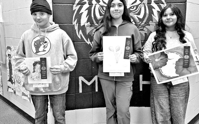 MPJH art students win ribbons at Titus County Fair