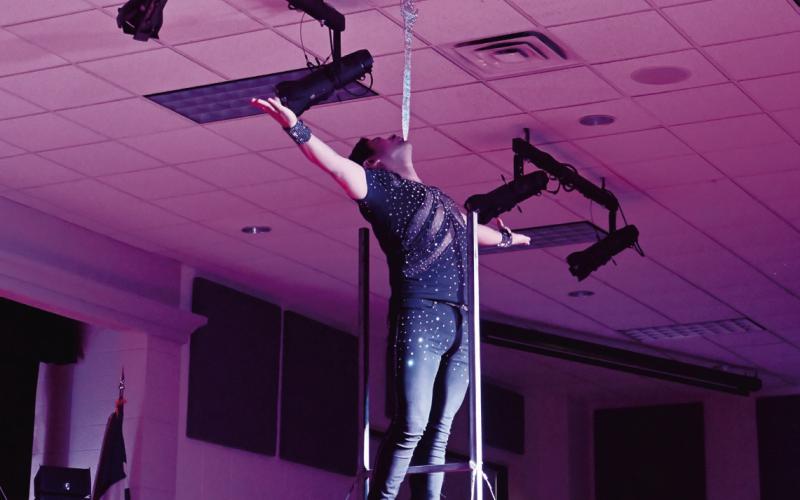 Circus Genoa visited Mount Pleasant Tuesday evening, dazzling attendees, who gathered at the Mount Pleasant Civic Center to watch balancing acts, jugglers and more. For more photos, see page 14. TRIBUNE PHOTOS/ MIRANDA OGLESBY