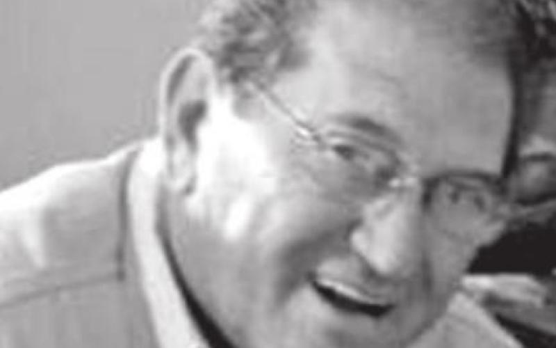 Doyle Russell Black