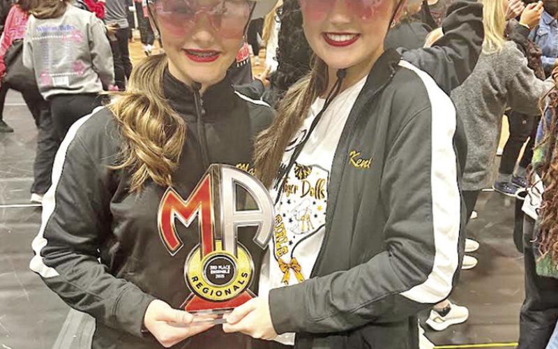 Marley Broach (left) and Kenlee Jaggers with their duet award