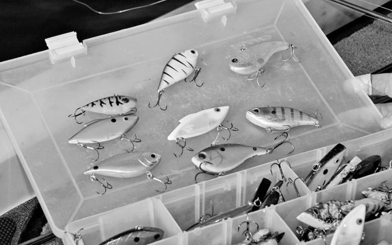 Lipless crank baits and other styles of hard body lures come in assorted colors. It’s always best to match the hatch by throwing colors that simulate the primary forage on which the bass are feeding. Crawfish patterns like red, orange and brown heavy favorites in winter.