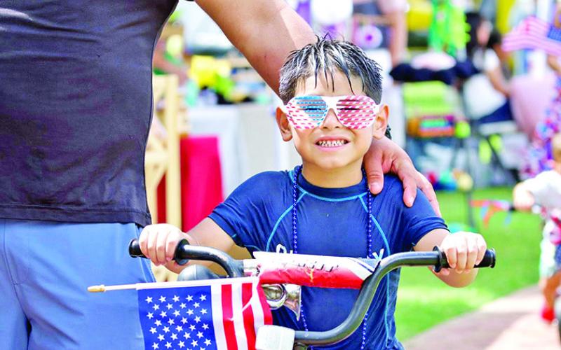 Mount Pleasant cools off with Farmer’s Market and summer fun