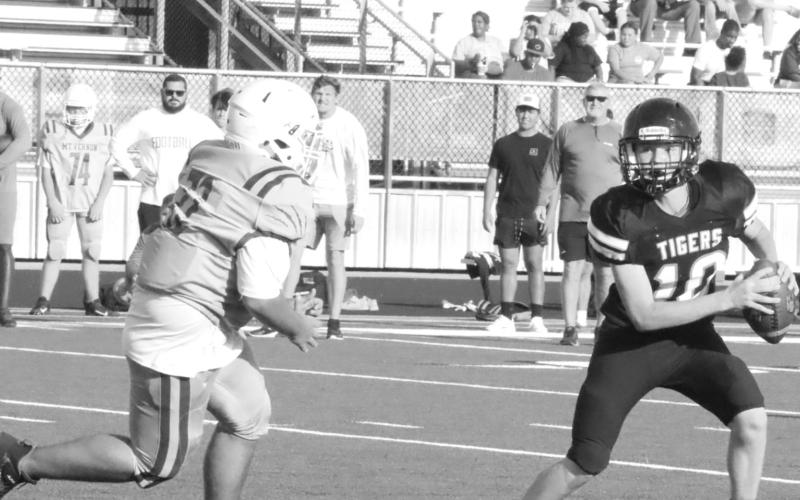 MP freshmen roll over Mt. Vernon, 35-0