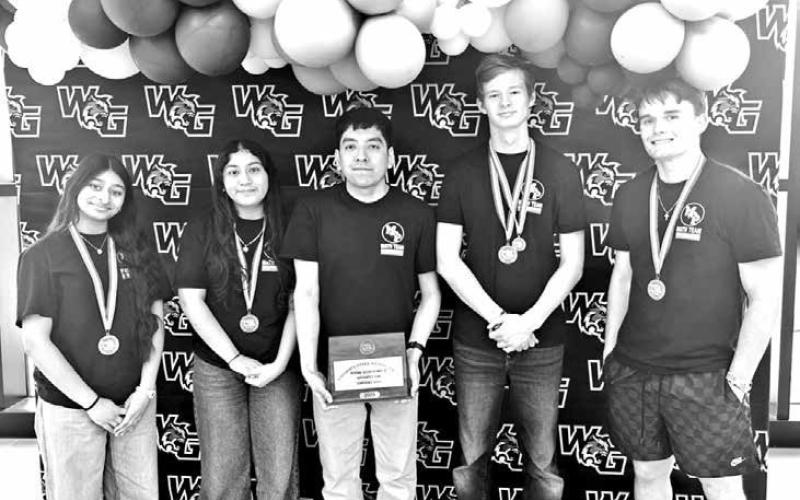 Math (L to R) Gopi Amin, Yahaira Piña, Coach Osias Hernandez, Luke Thurman, Tanner Marshall