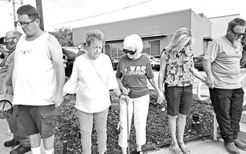 Dozens join hands at Mount Pleasant City Hall on Prayer Day