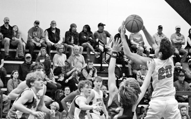 Max Daniel pulls down a rebound during Chapel Hill’s 86-51 win over Lindale. The Red Devils will play in the Martins Mill Showcase Monday and Tuesday against Tyler HEAT and the host Mustangs. TRIBUNE PHOTO / QUINTEN BOYD