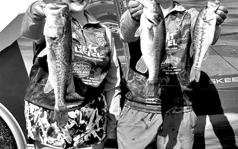 Regional qualifiers Khloe Dunn (left) and Kamen Dunn COURTESY PHOTOS