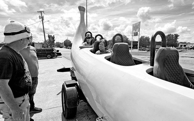 Going bananas: a very big, very yellow car brings smiles to Northeast Texas