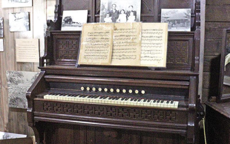 Northeast Texas Museum showcasing centuries in need of repair funds