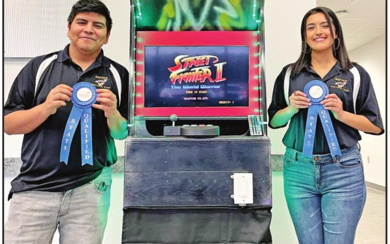 (L to R) Christopher Bello and Amelin Cardenas