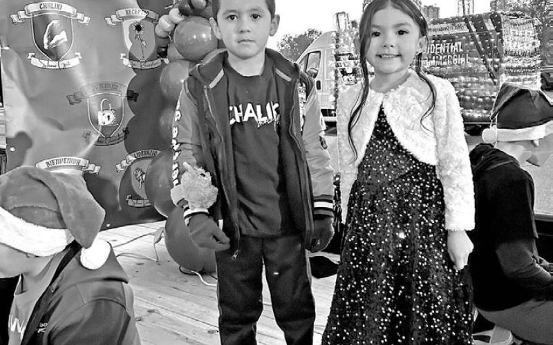 Christmas Prince (kindergarten): Gabriel Sanchez Christmas Princess (kindergarten): Giana Antone