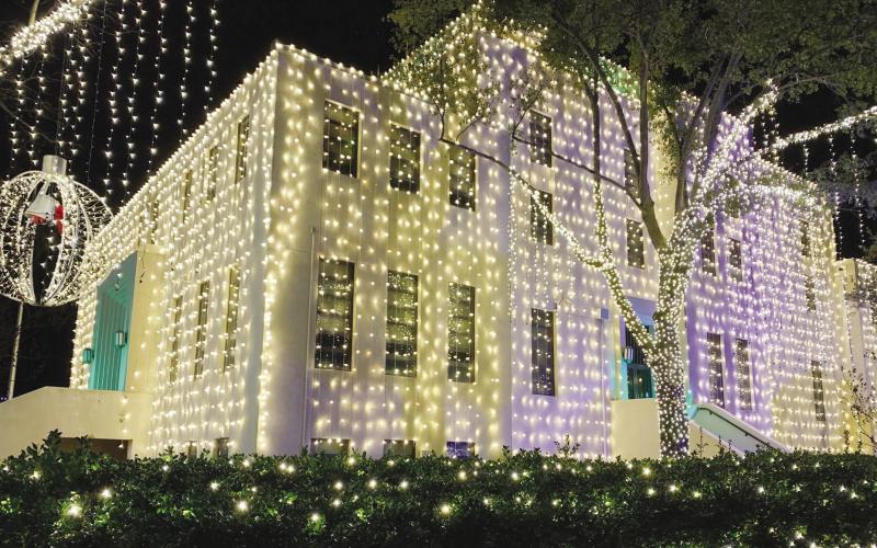 Downtown to light up Nov. 16