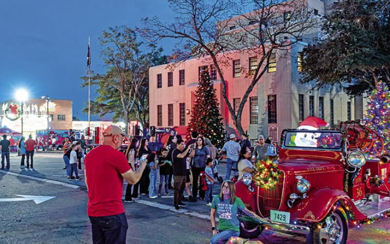 Tree lighting commences holiday season