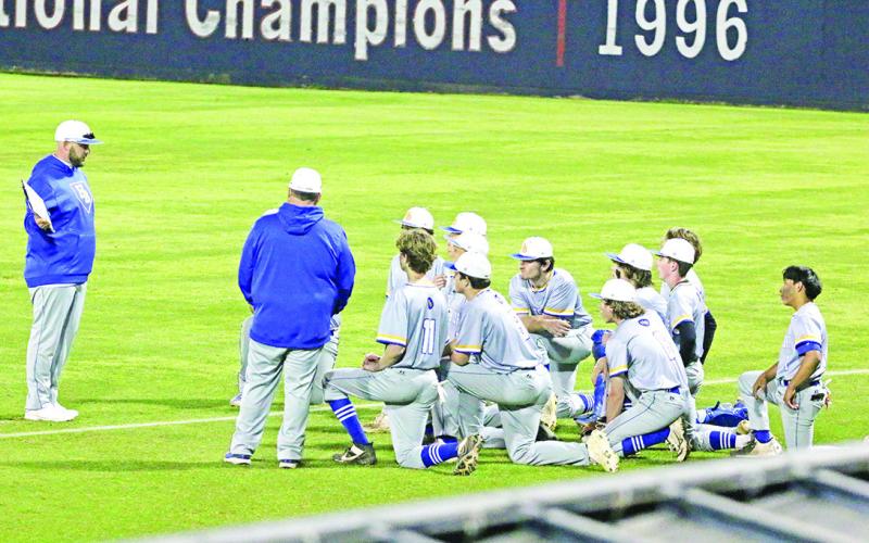 Bulldogs win first district game with shutout of Detroit as program builds on the go