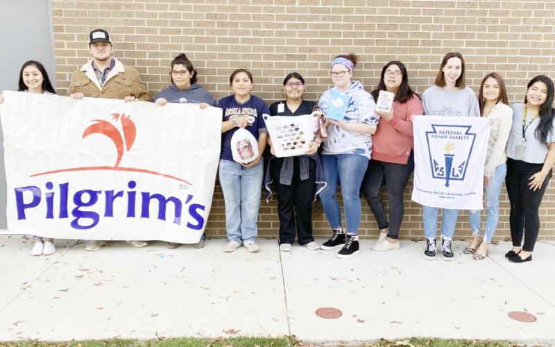 MPHS National Honor Society organizes food drive