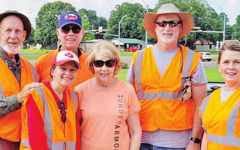 Lions clean up highway