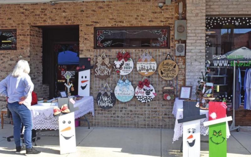 Daingerfield’s Holiday on the Square