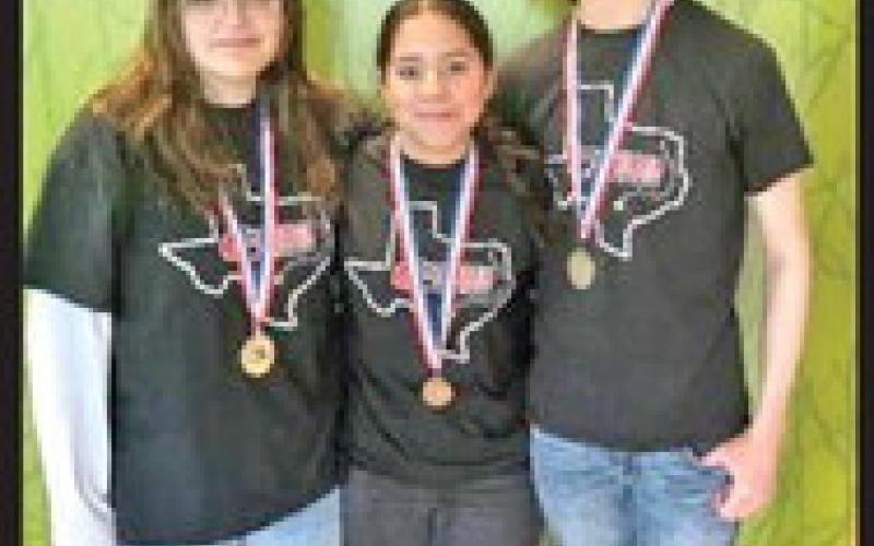 Natalia Sekulic, Isela Gonzalez, Jordan Mizell