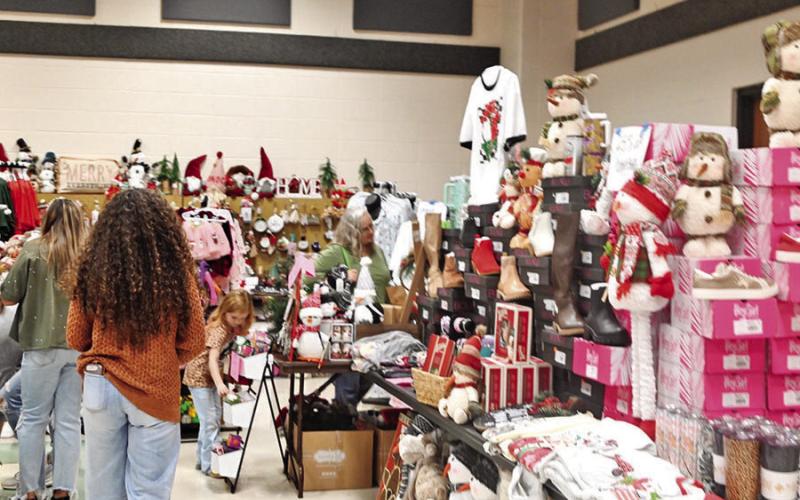 MP decks the halls