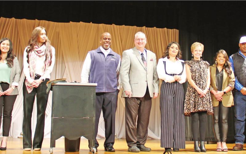 MPHS FFA attends Paris District Convention