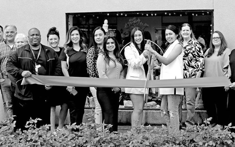 Little slice of ‘Paradise’: Fashion Paradise celebrates ribbon cutting