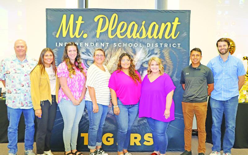 Mount Pleasant Junior High (left to right) William (Bill) Gohmert, Hallie Posey, Peyton Mc-Clendon, Lara Martin, Itzamari Vargas, Ashley Berry, Esau Garcia, Joshua Dykes