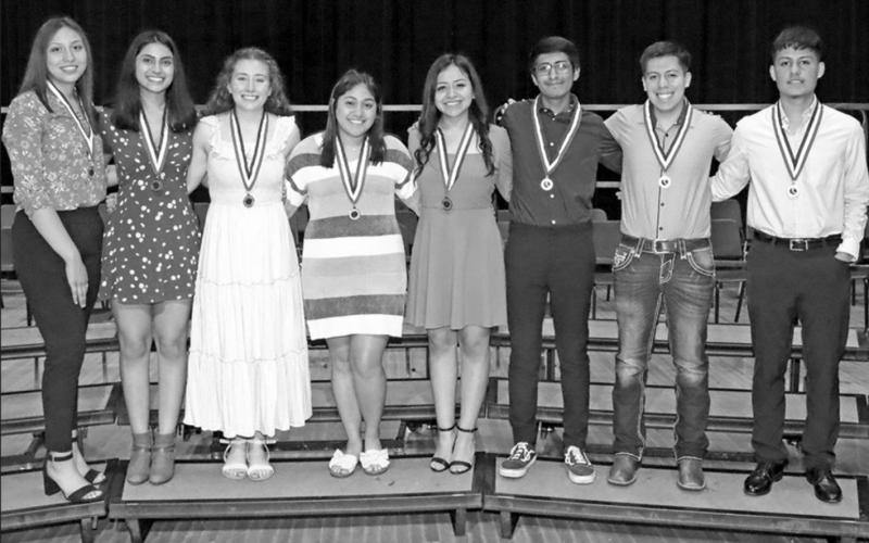 Mount Pleasant High School seniors named Texas Scholars