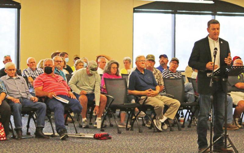 At the August 4 meeting of the Region D Water Planning Group, Atlanta’s Mayor, Travis Ransom, spoke on Region C’s plans to construct the Marvin Nichols Reservoir. TRIBUNE PHOTO / DI DUNCAN