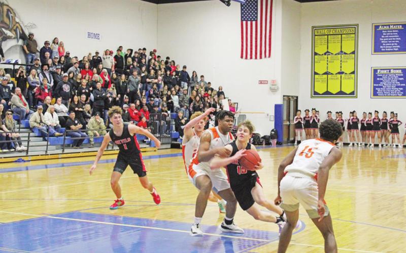 District dissertations: CH teams among favorites in 13-3A basketball