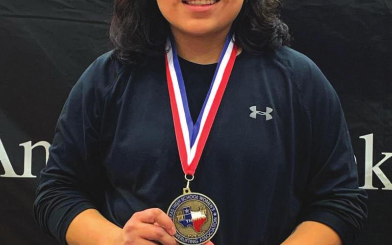Good as gold: Jaimes claims state lifting title